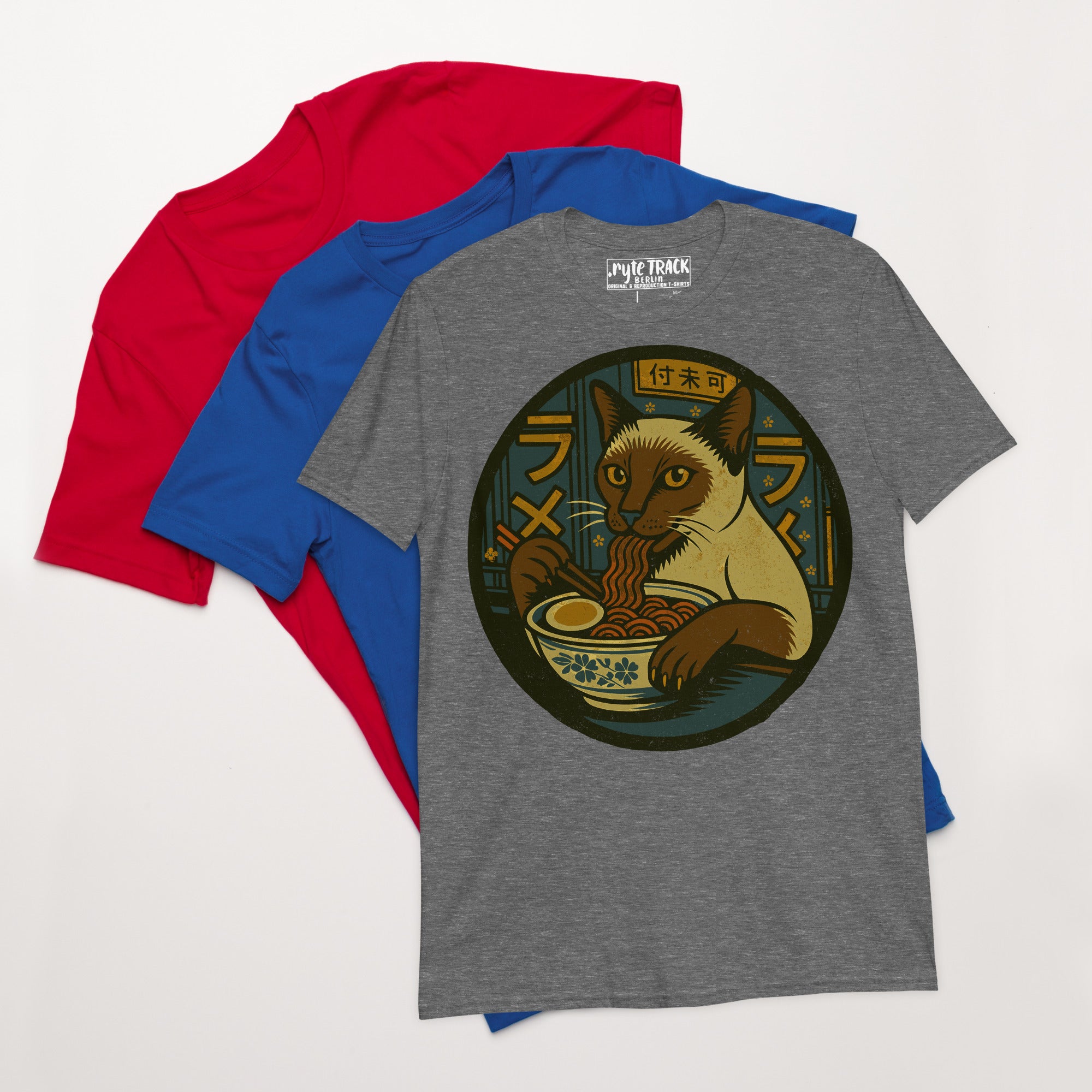 Siamese Cat Eating Ramen Noodles Shirt – Funny cat lover gift, Japanese ramen humor tee, quirky anime foodie fashion.