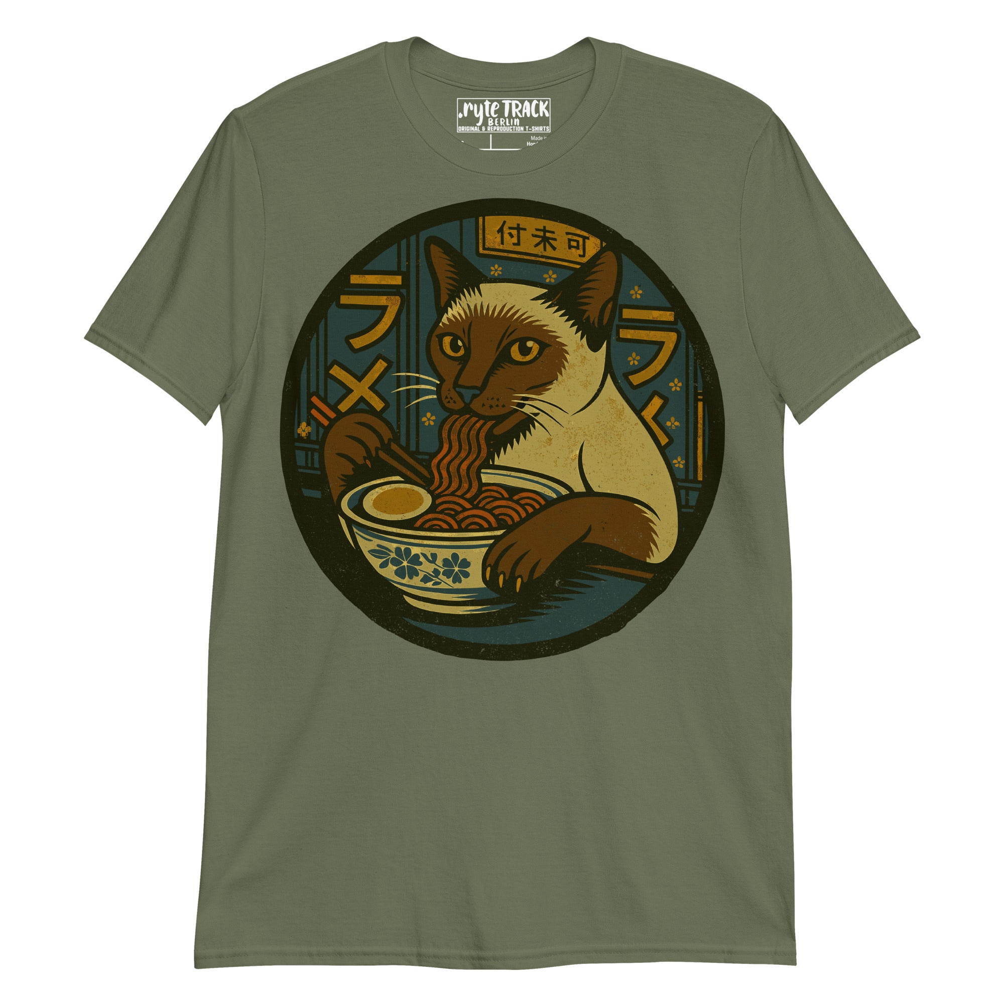 Siamese Cat Eating Ramen Noodles Shirt – Funny cat lover gift, Japanese ramen humor tee, quirky anime foodie fashion.