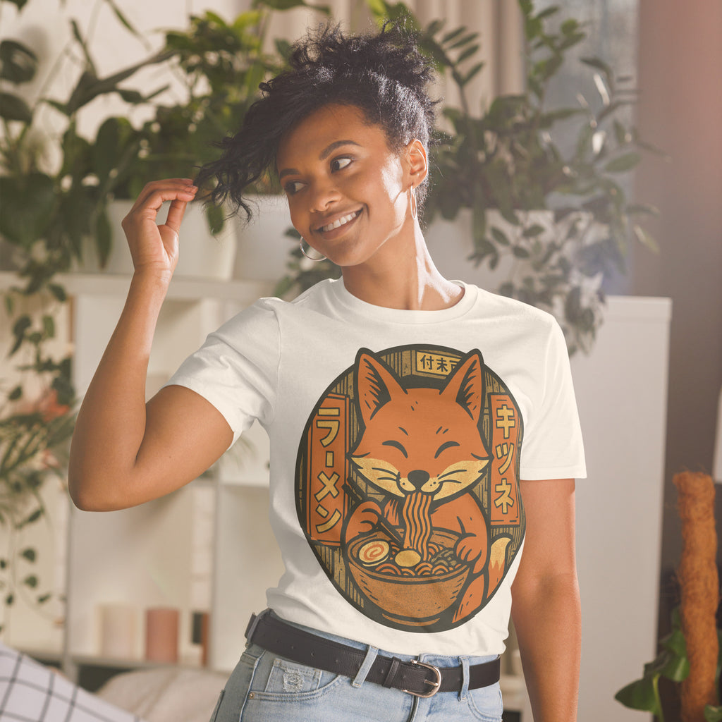 Fox Eating Ramen Noodles Shirt – Funny fox lover gift, Japanese ramen humor tee, quirky novelty foodie graphic fashion.