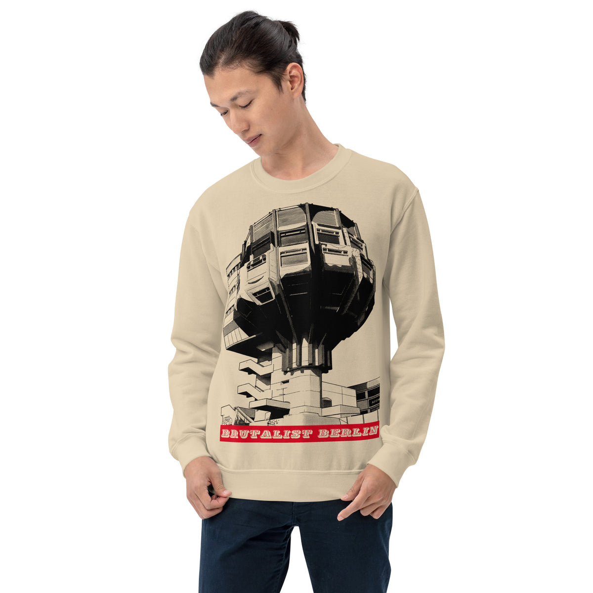 Product mMan wearing a Berlin Bierpinsel graphic sweatshirt